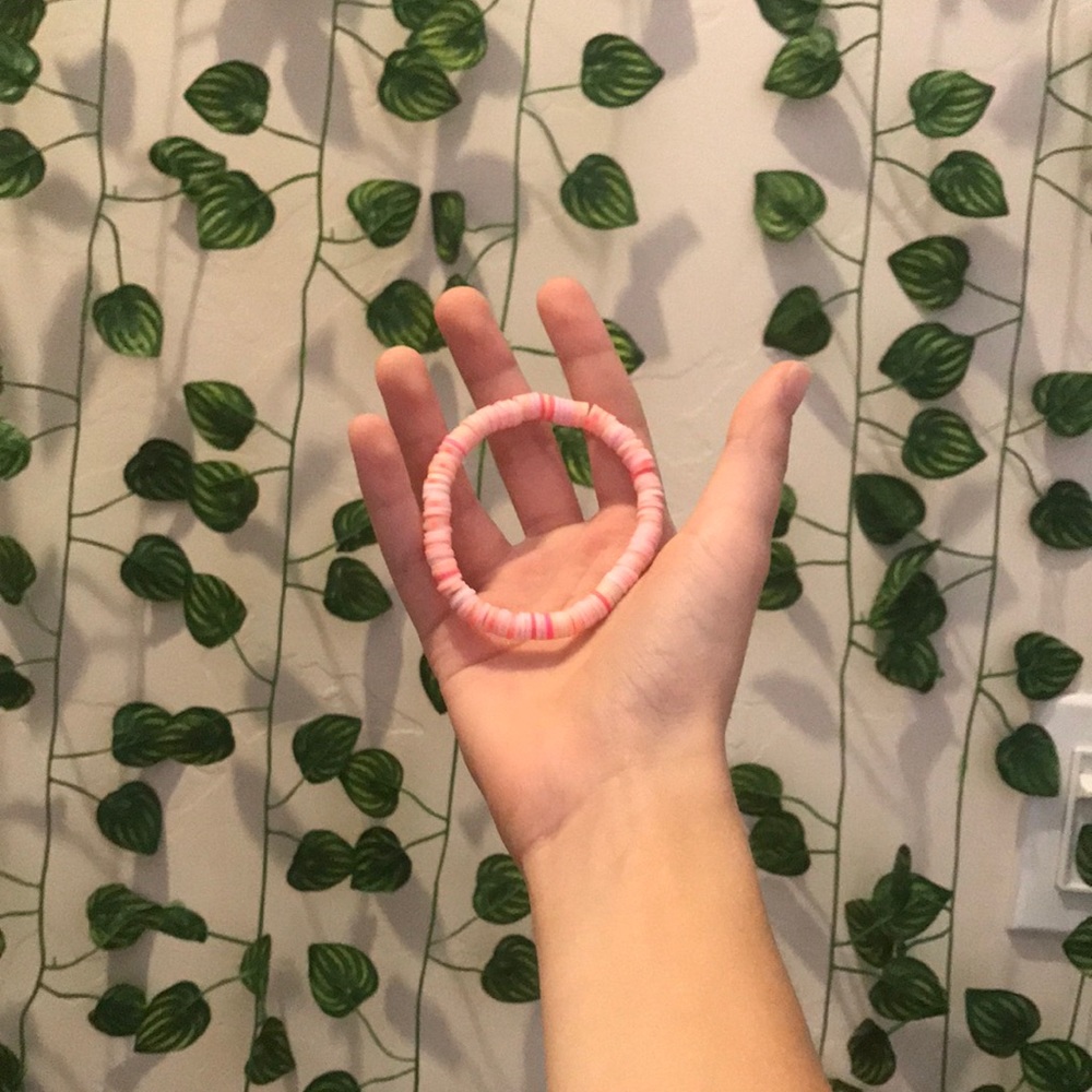 Bubble gum pink bracelet